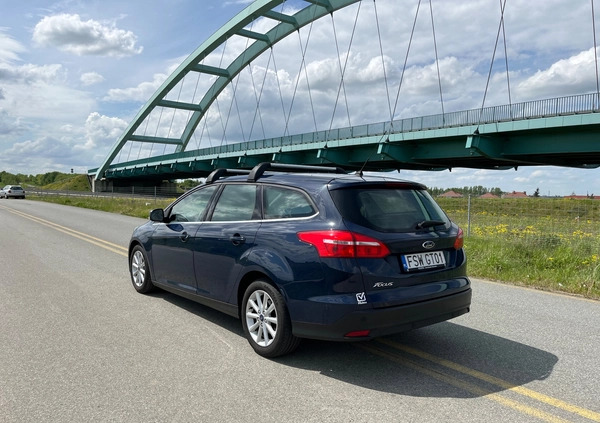 Ford Focus cena 29999 przebieg: 247587, rok produkcji 2015 z Świebodzin małe 352